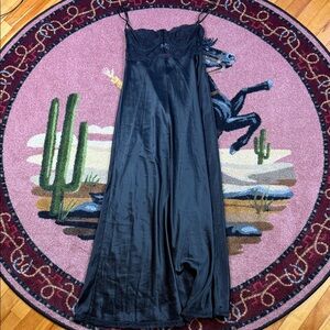 Elegant Black Lace Nightgown